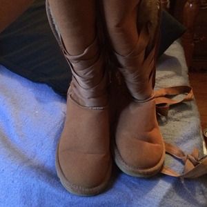 Lace up ugg boots reserved