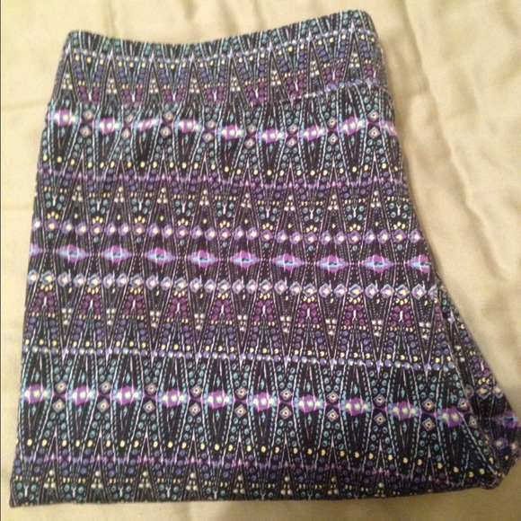 💥SOLD💥AE Leggins (PayPal accepted)