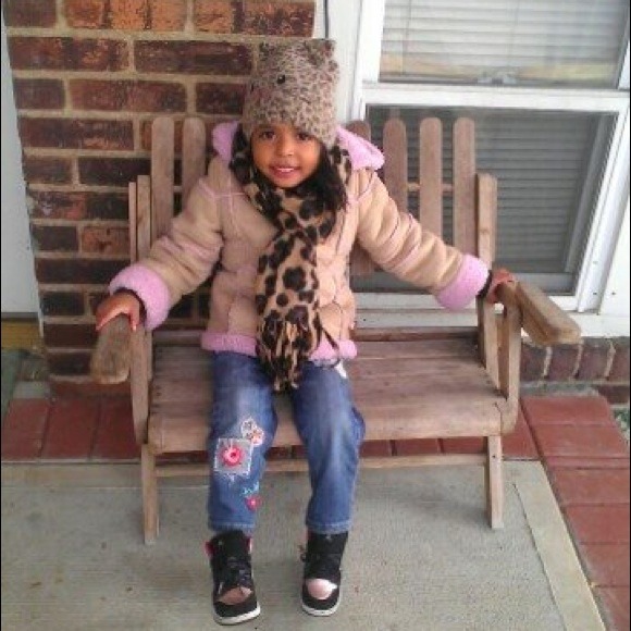 THANK YOU FOR THE COAT LOVE IT!!!