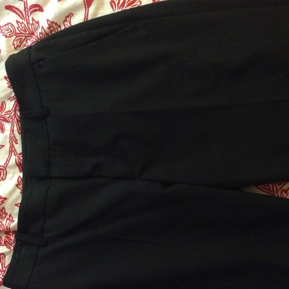 ZARA Basic black pant - Picture 3 of 4