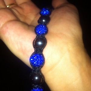 NWOT Swarovski crystal element shamballa bracelet