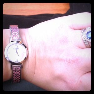 🎈Price cut✂!! Coach watch!!