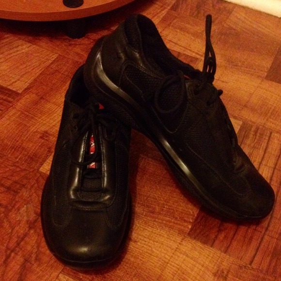 ‼️HOLD‼️ 100% Authentic Prada sneakers! 😆👍