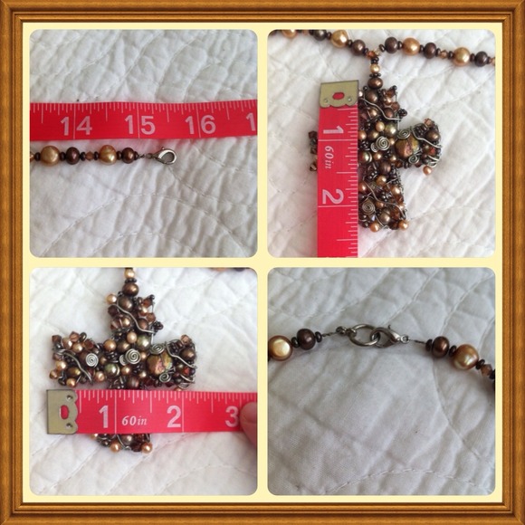 •Pearl Cross Necklace• - Picture 4 of 4
