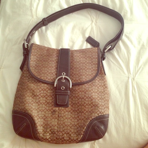 Coach Signature C-Buckle Flap Shoulder Bag