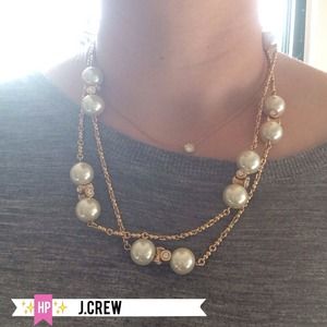🎉HP🎉 J. Crew Faux Pearl and Rhinestone Necklace