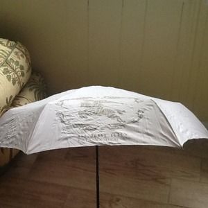 SOLD on eBay 👏👏burberry umbrella.  New🎁🎁🎄🎄