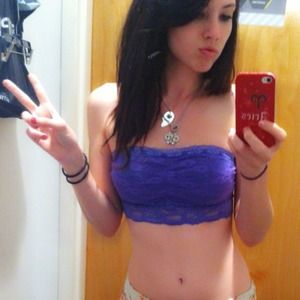 Very cute light purple bandeau!!!