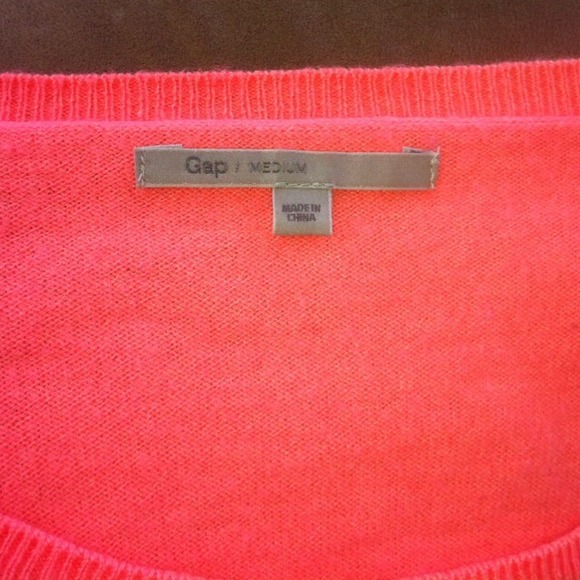 Neon coral Gap Eversoft sweater - Picture 4 of 4
