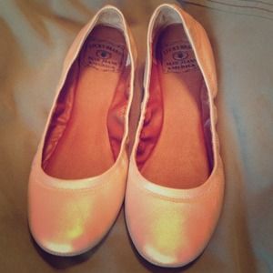Reduced!!!! Lucky Brand Flats