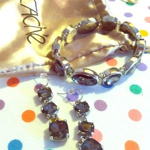 Bundle🎉 two bracelets & drop earrings