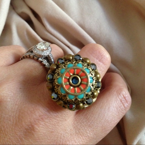 Love my new ring!