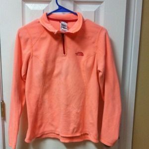 The north face sweater s