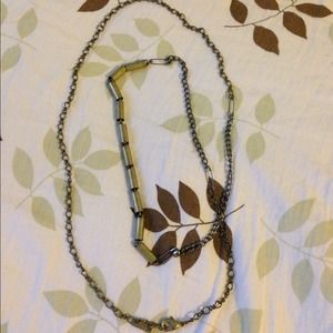 Jewel mint long necklace