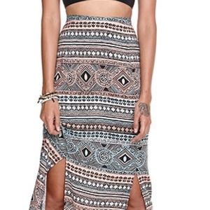 💕Kendall & Kylie for Pac Sun maxi skirt!!💕