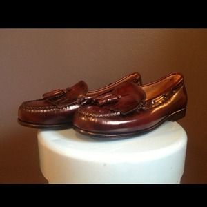 Bass weejuns loafers 8.5 W (wide)