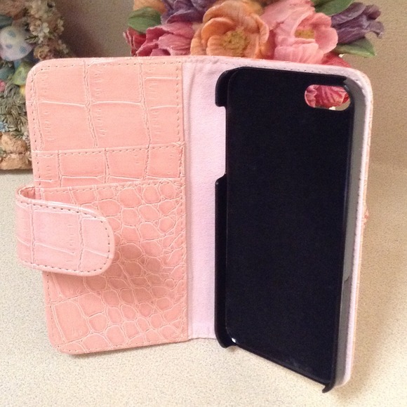 iPhone 5 Wallet/Case - Picture 3 of 4
