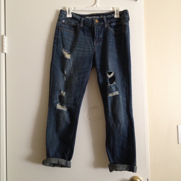 ❌SOLD❌Forever 21 Boyfriend Jeans