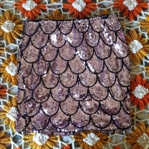 Sequin scallop skirt