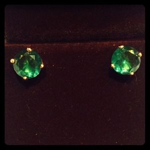 ❤️NEVER BEEN WORN❤️ Kate spade green gem earrings