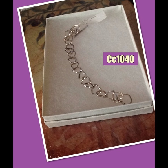 Silver heart bracelet