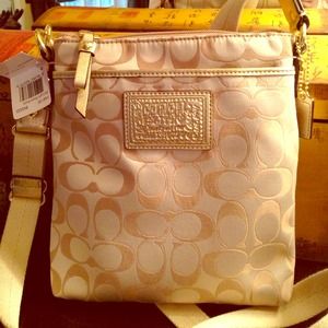 🍁Authentic Coach purse🍁