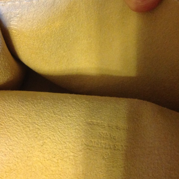 ⛔SOLD⛔💯Authentic Louis Vuitton waist bag👜⛔SOLD⛔ - Picture 4 of 4