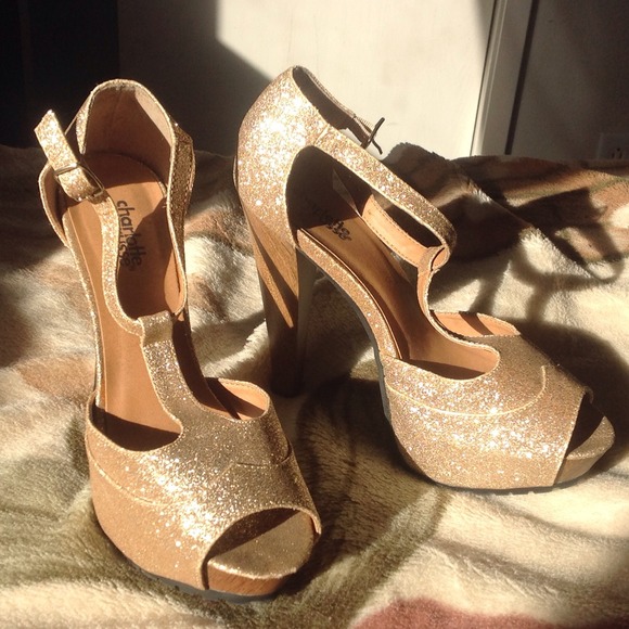 REDUCED!!!Charlotte Russe pumps - Picture 1 of 2