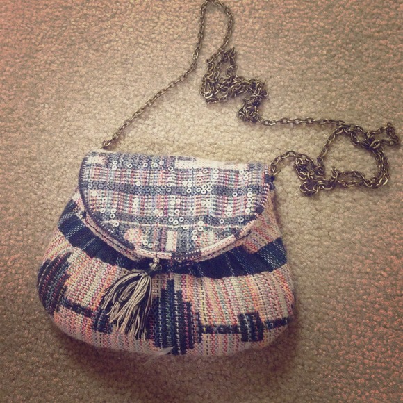 Small cross body bag