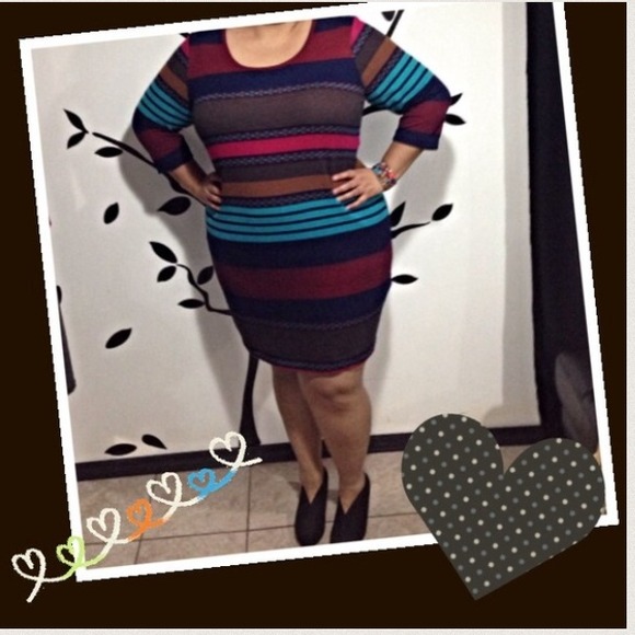 Dresses & Skirts - ✨LAST ONE✨Multi-Color Sweater Dress