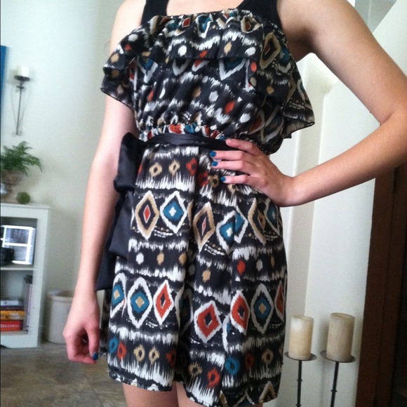 Tribal Print Strapless Dress - Picture 2 of 2