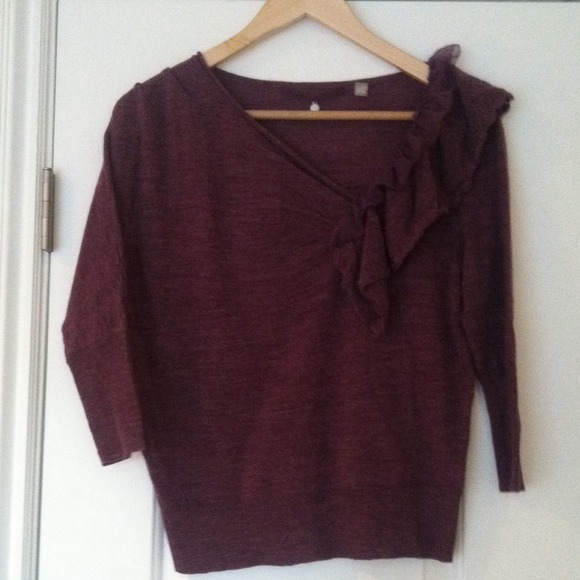 SOLD IN BUNDLE Dark purple anthro sweater - Picture 1 of 2