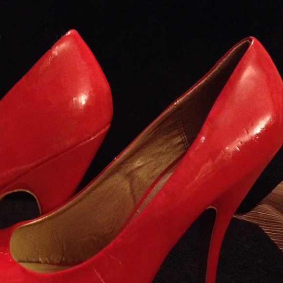 👠👠RED👠👠 Platform👠👠Heels👠👠 - Picture 4 of 4