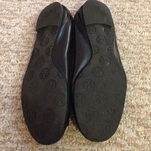 Tory Burch Shoes - Authentic Tory Burch Reva flats, black size 7 Tory Burch Shoes - Authentic Tory Burch Reva flats, black size 7