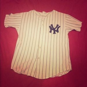 Genuine Yankees Jeter jersey