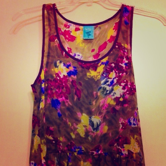 H.I.P sheer tank