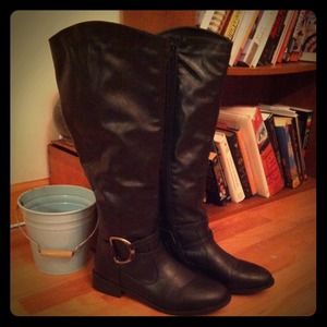 Knee High Black Riding Boots