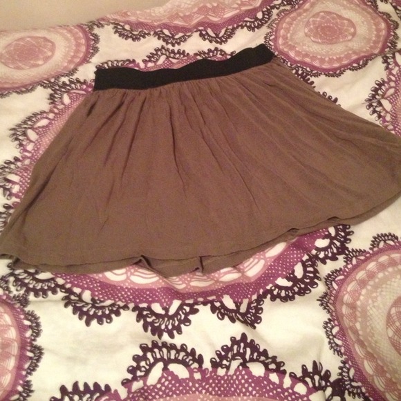 Large Brown/Gold Skirt
