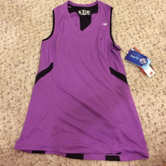 New Balance work out shirt size small
