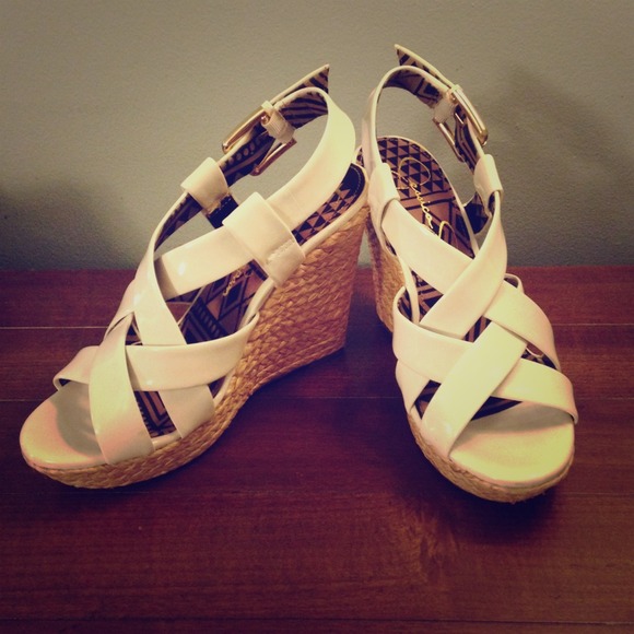 Jessica Simpson Shoes - Jessica Simpson Catalina Platform Wedge