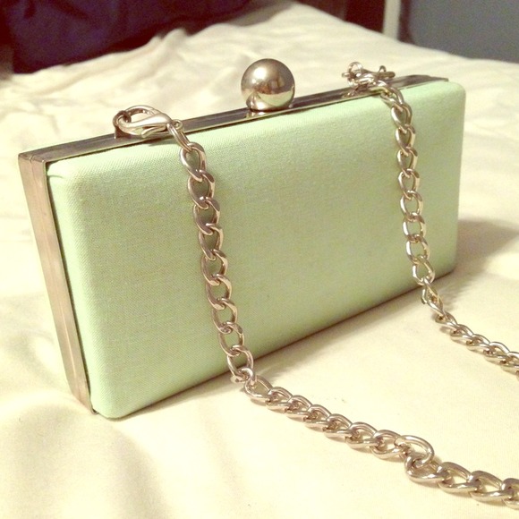 Vintage clutch