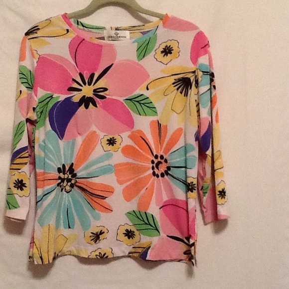 Erin London top for paridiseme