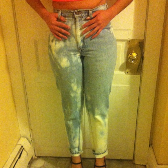 High waisted Levi's .