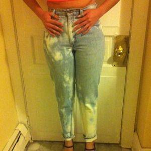 High waisted Levi's .