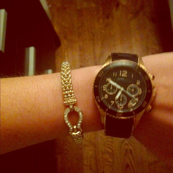 Gold bracelet (not watch)