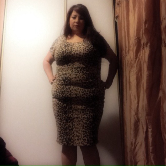 Dress❌sold❌ - Picture 1 of 4