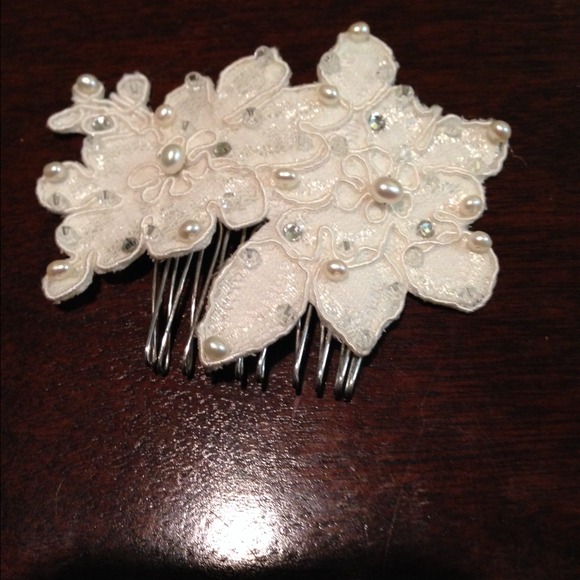 Lace Bridal Hair Comb