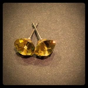 Crystal earrings. Canary yellow.