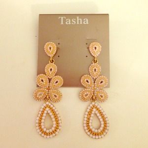 Gold and pearl drop earrings