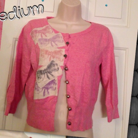 Detailed Cardigan - Picture 3 of 3